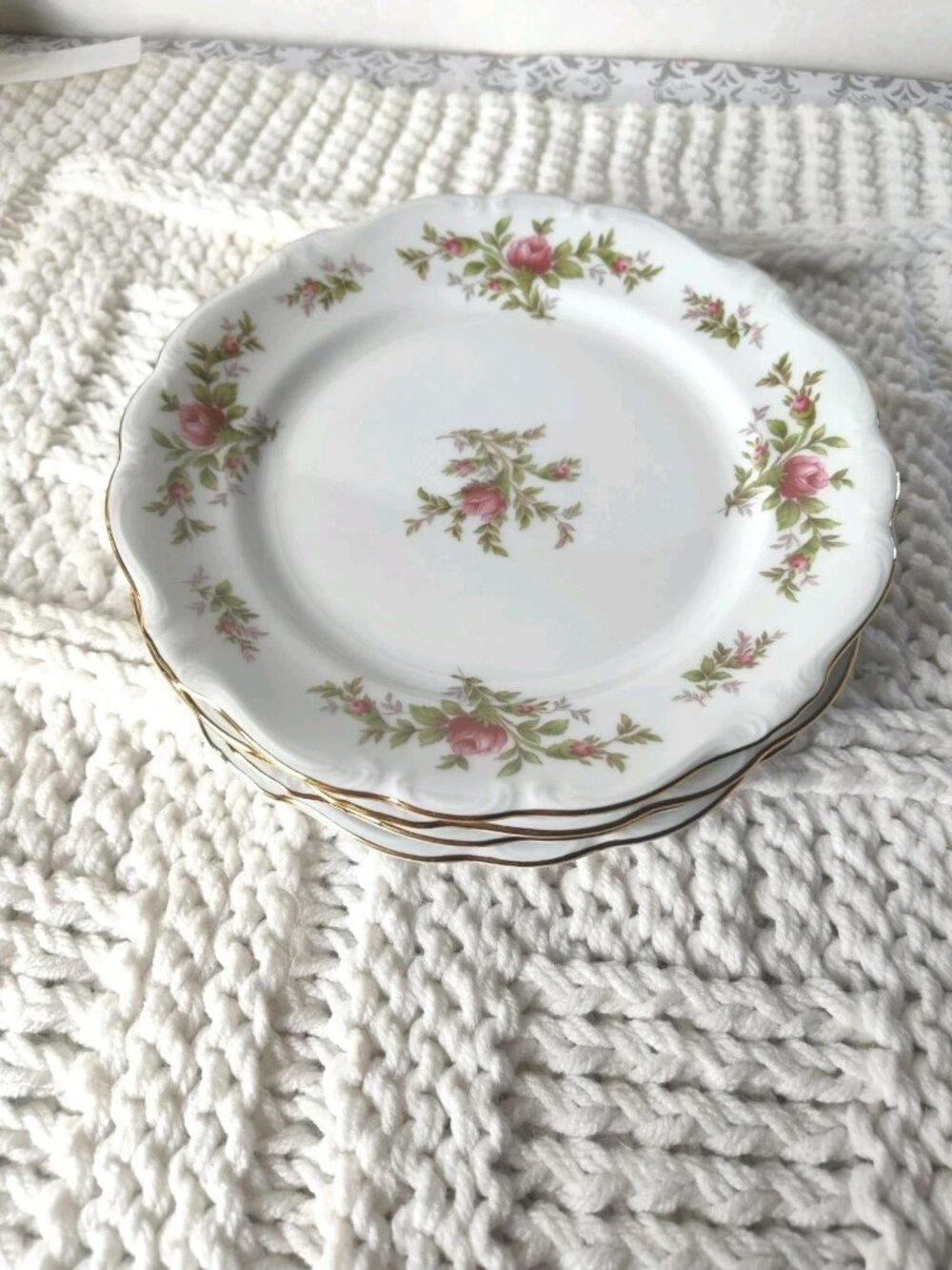 Lot Of 4 Vintage Johann Haviland Bavaria German Moss Rose Salad Plates 7 3/4"